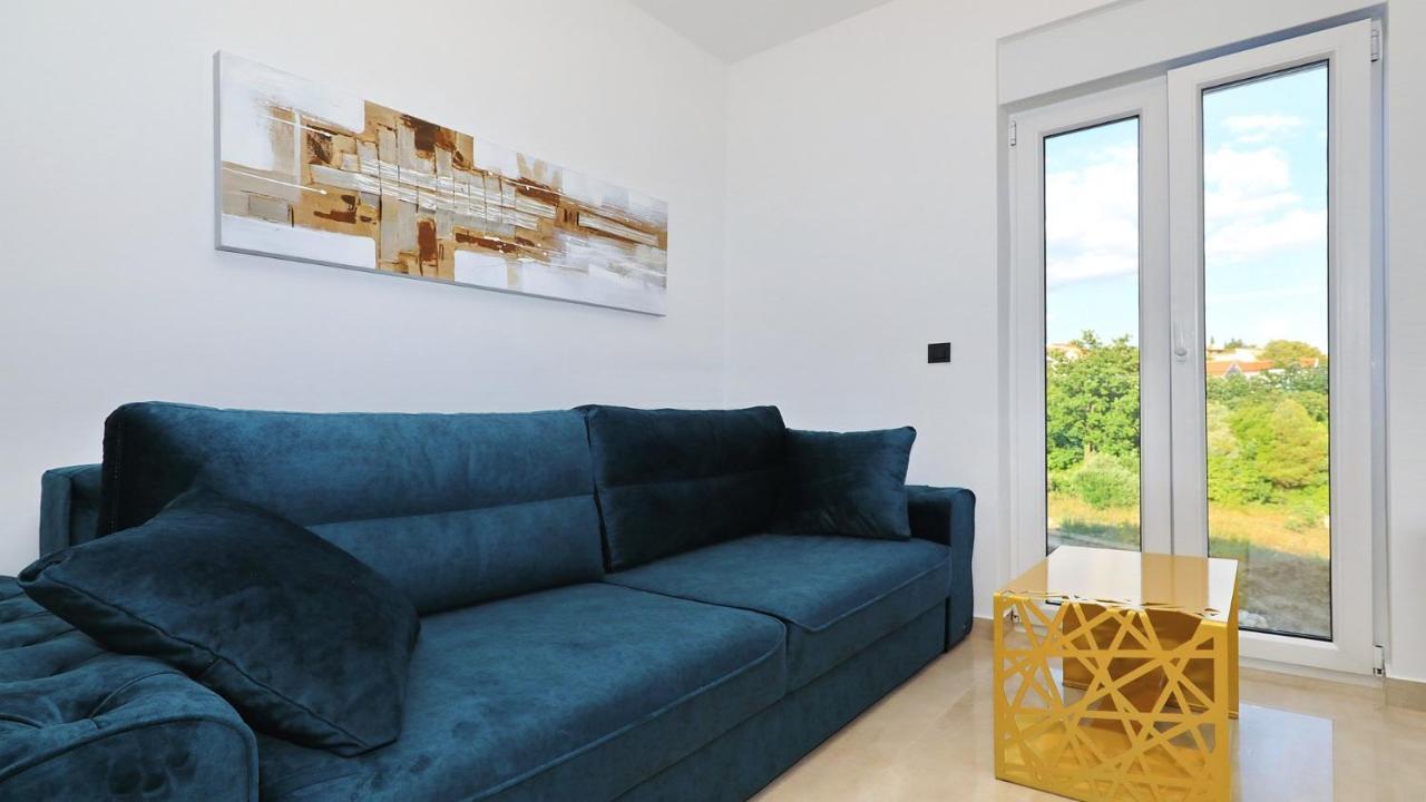 Adastra Apartments ماسلينتسا المظهر الخارجي الصورة