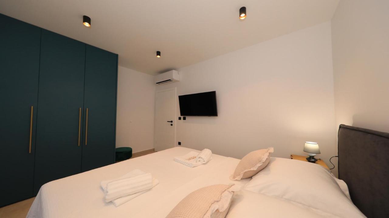 Adastra Apartments ماسلينتسا المظهر الخارجي الصورة