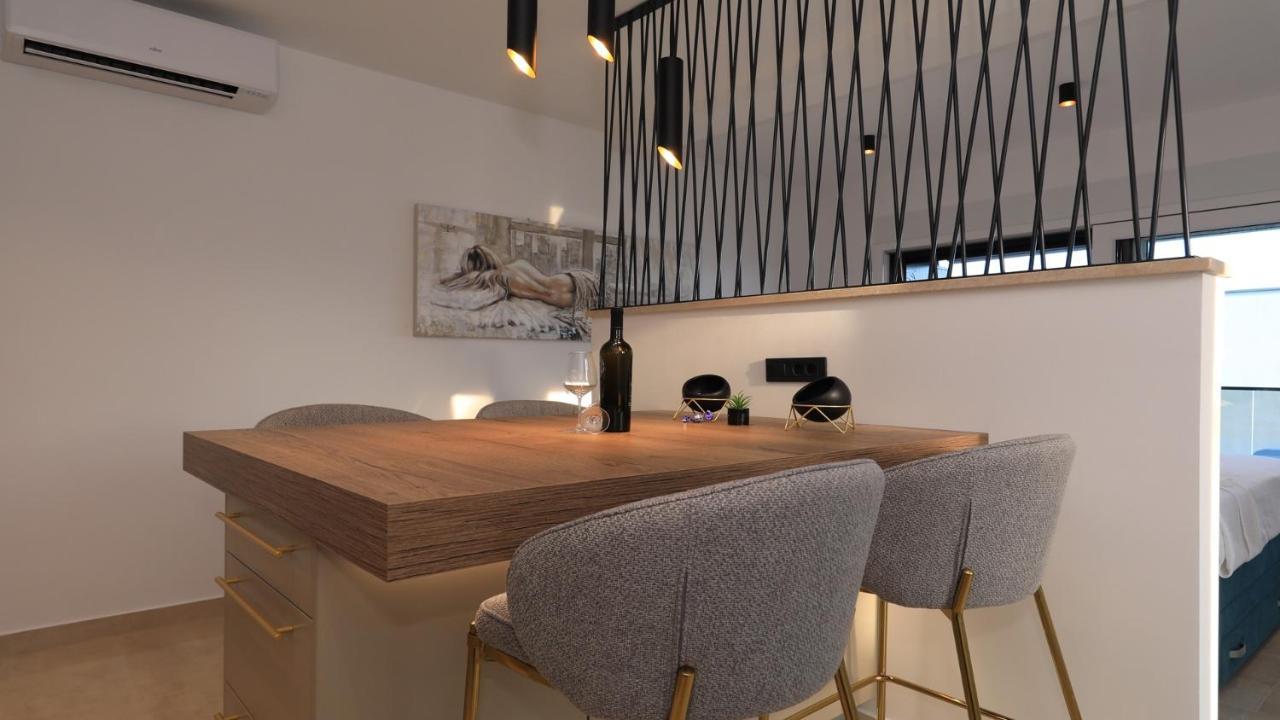 Adastra Apartments ماسلينتسا المظهر الخارجي الصورة