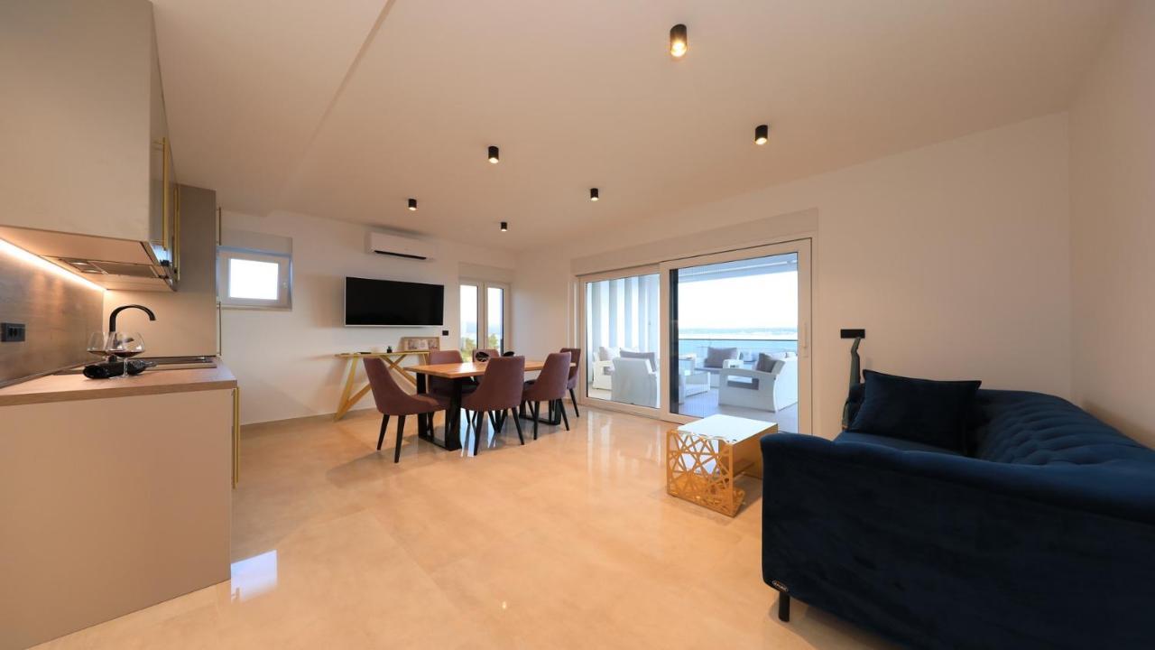 Adastra Apartments ماسلينتسا المظهر الخارجي الصورة